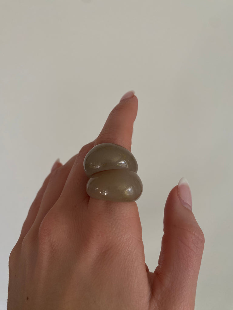 wide band chunky ring